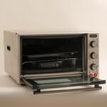 Alberto black electric oven 40 LT, 1300 W image number 2