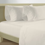 Boutique Blanche 300TC cotton fitted sheet 120*200cm, off white image number 0