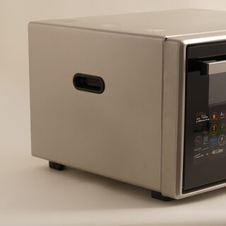 Alberto black electric oven 40 LT, 1300 W