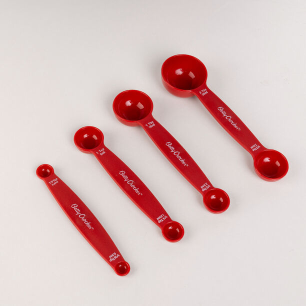 Betty Crocker Plastic 4 Pieces Measuring Spoon Set image number 0