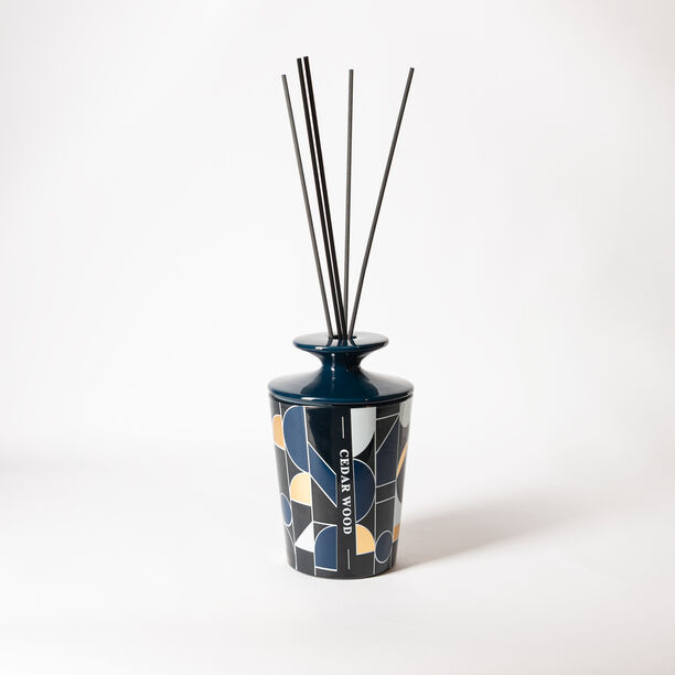 Cedar wood diffuser with fiber sticks 900 ml image number 0