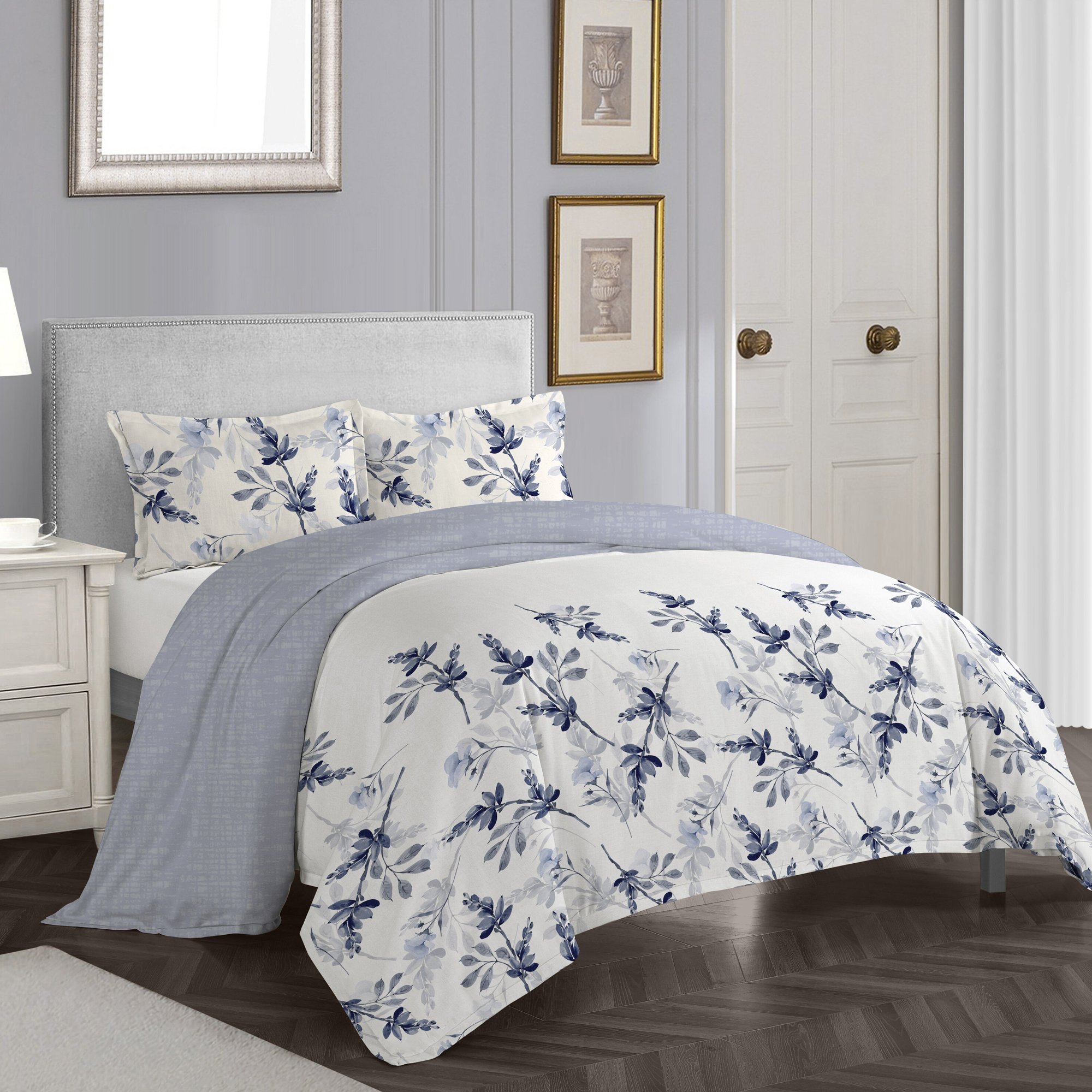 

Cottage blue fuana comforter set twin size with 3 pieces