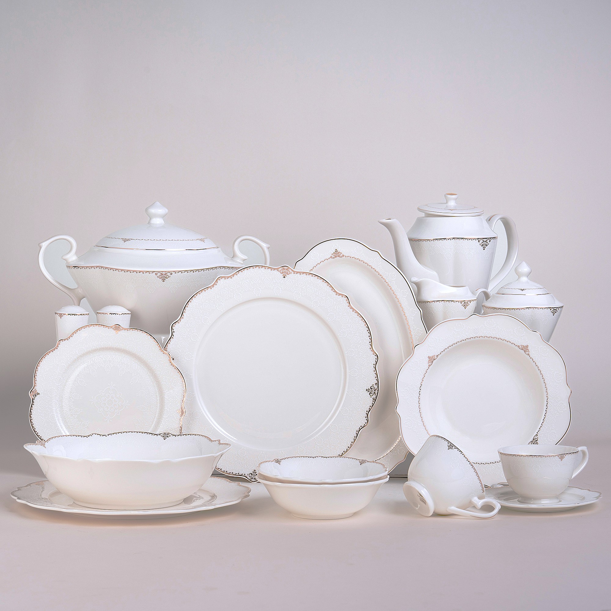 

La Mesa white bone china dinner set 47 pcs