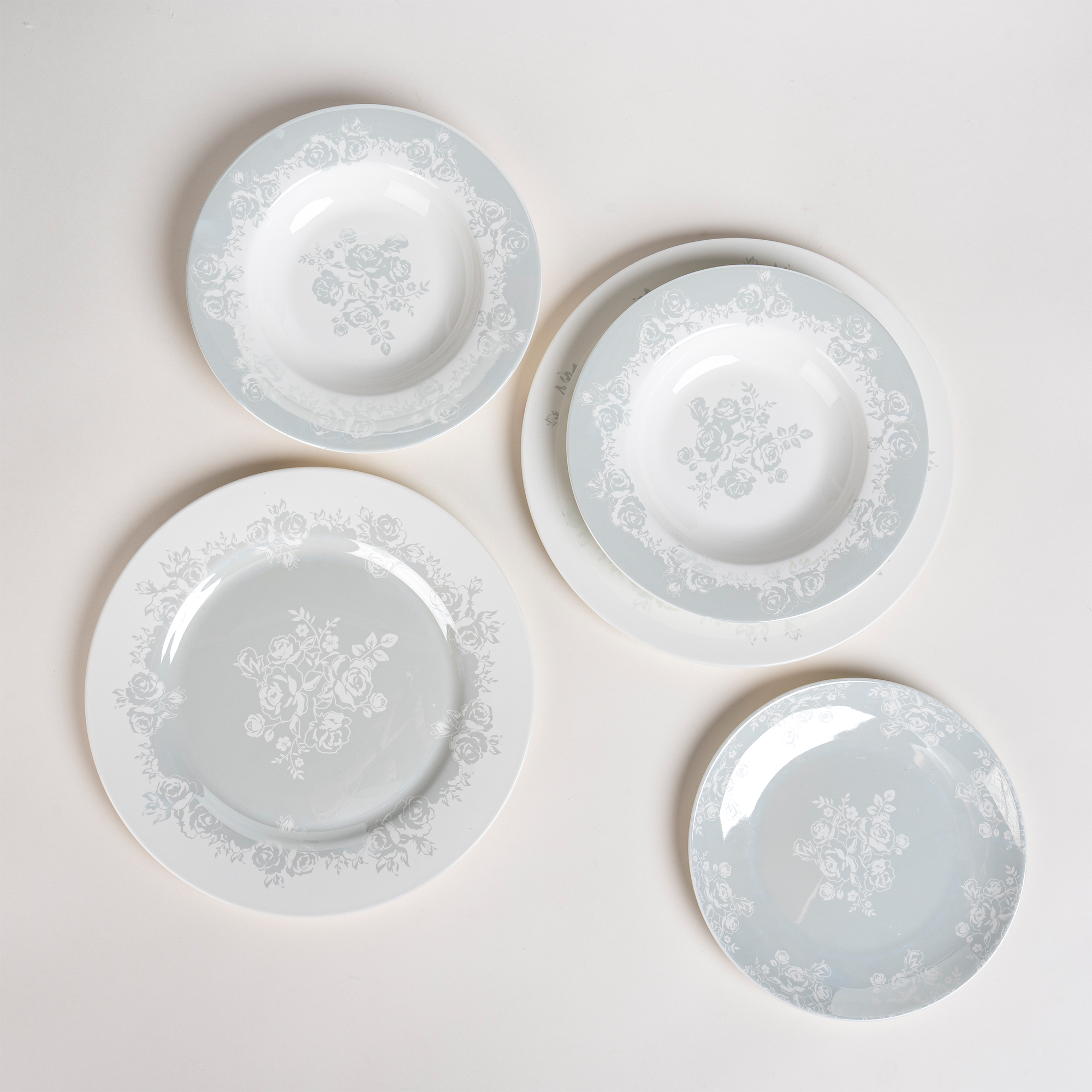 

18 Pcs Rosa Pearl Dinner Set