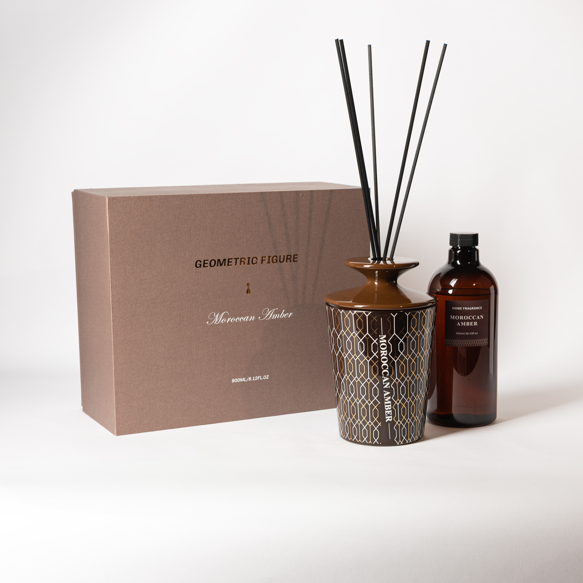 

Moroccan amber diffuser with fiber sticks 900 ml