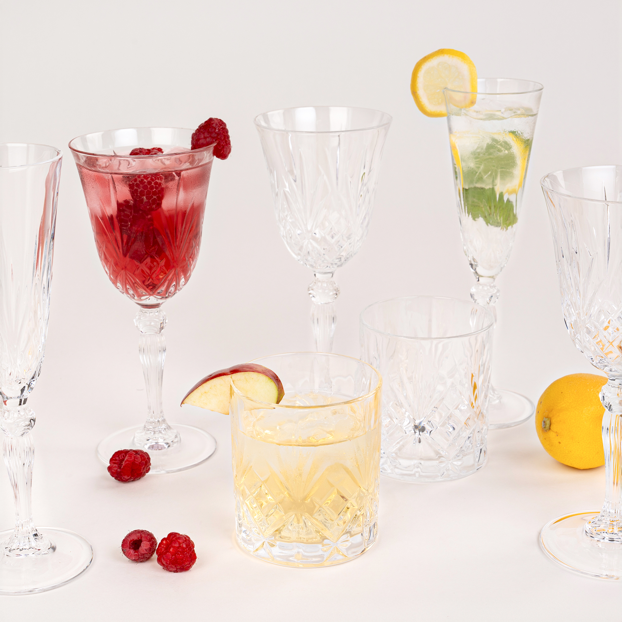 

Rcr Set Melodia 18 RCR Melodia Italian Crystal Tumblers Goblet Flute Stem Glasses Set 18 Pieces