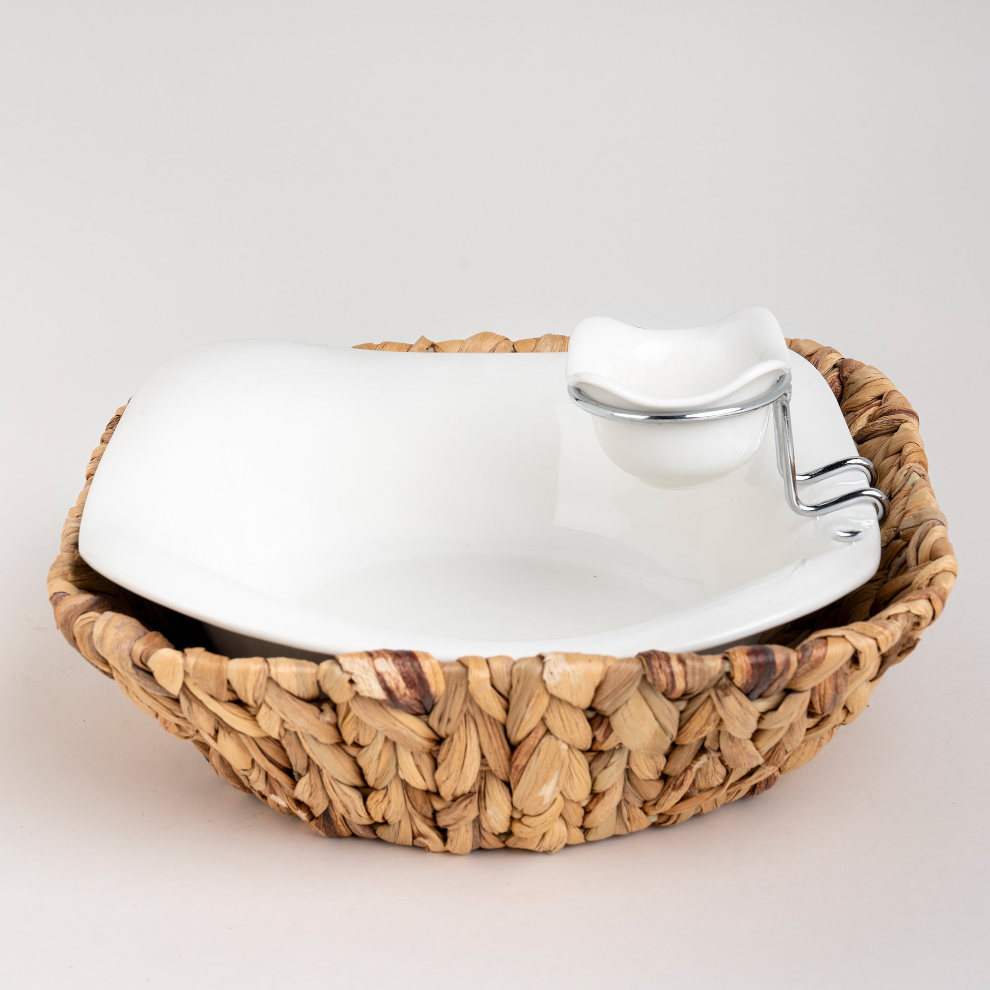 

2 Tier Salad Bowl With Rattan Basket